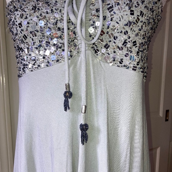 Boston Proper Grey SKIRT with Embellishments - Picture 9 of 13